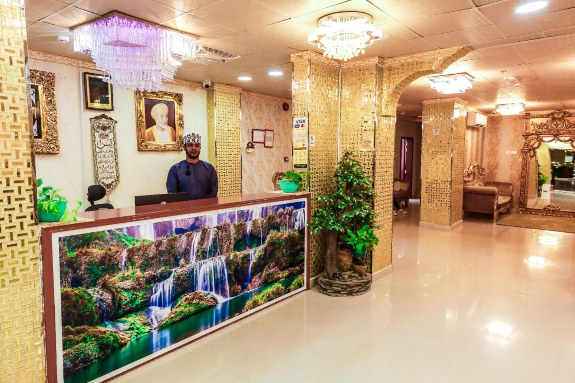 Capital O 141 Golden Rays Hotel Ibrā Dış mekan fotoğraf